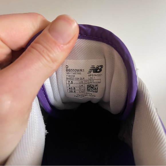 New Balance 550 white/purple men’s 7.5 women’s 9 - Picture 8 of 8
